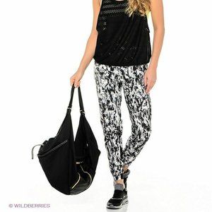 Nike Women's Bonded Woven Mishmash Pants-Large